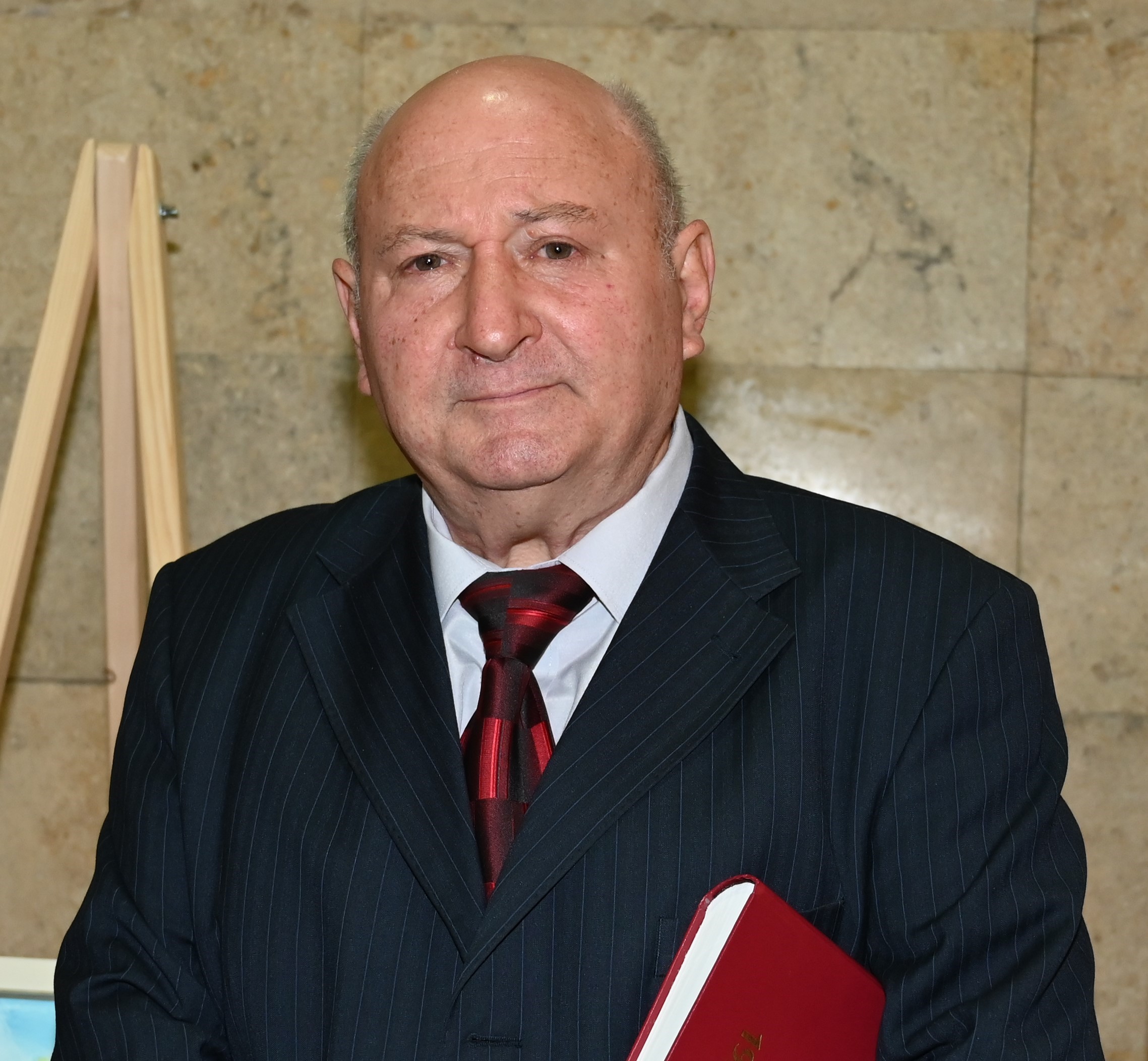 Божидар Ризов